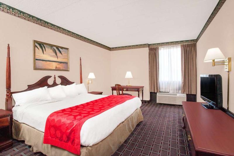Best Western Plus Scranton Clarks Summit
